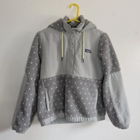 Patagonia Women's Shelled Retro-X® Pullover - Picture 2 of 4